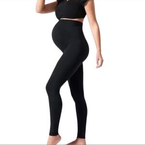 BLANQI | Black Seamless Maternity Leggings Size Medium